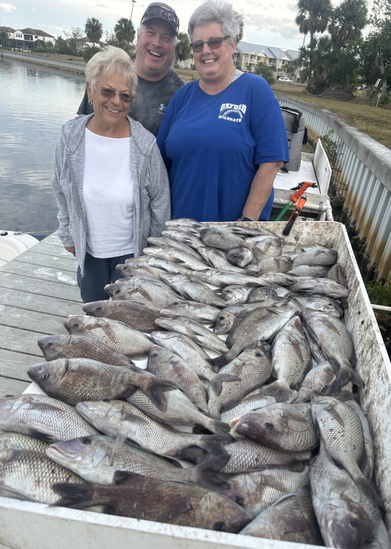 Guests with their catch on an Apollo Beach fishing charter, photo 2